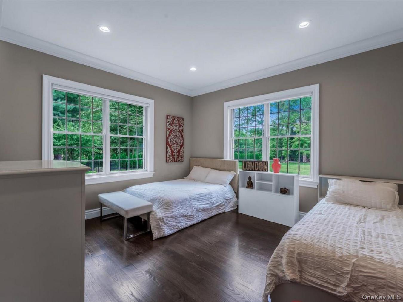 North Hempstead, Nassau County, 11050, United States, 6 Bedrooms Bedrooms, ,9 BathroomsBathrooms,Residential,For Sale,1941567