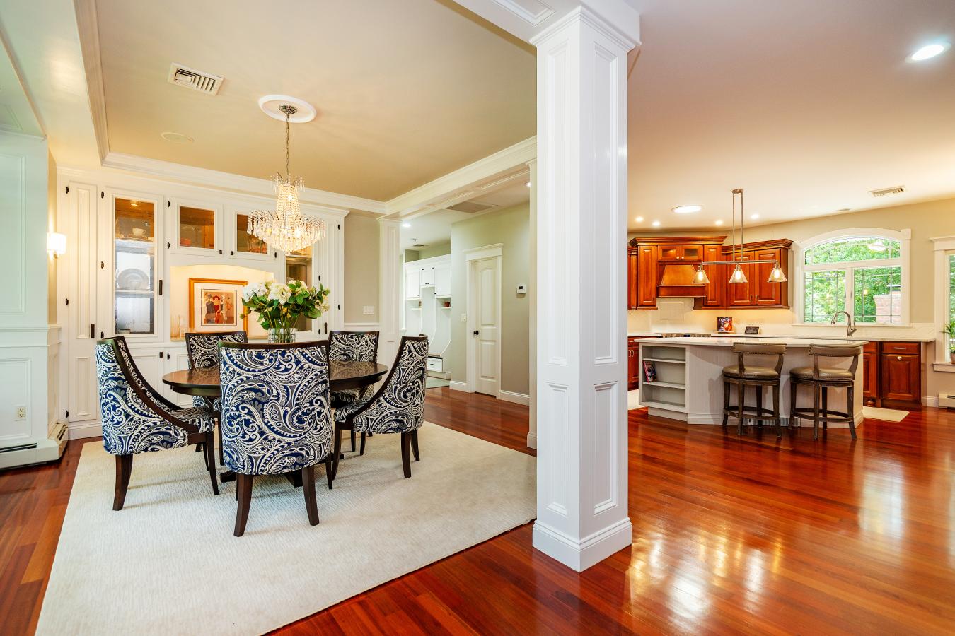 Smithfield, Rhode Island, 02917, United States, 4 Bedrooms Bedrooms, ,2 BathroomsBathrooms,Residential,For Sale,1933782