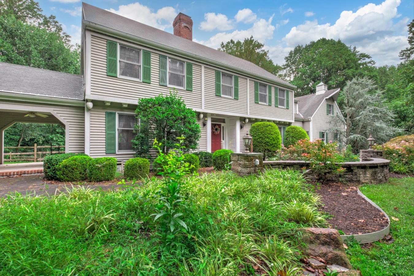 Pottstown, Chester, 17519, United States, 5 Bedrooms Bedrooms, ,3 BathroomsBathrooms,Residential,For Sale,1934132