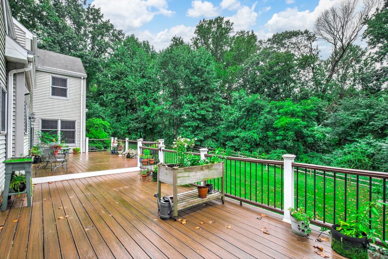 Pottstown, Chester, 17519, United States, 5 Bedrooms Bedrooms, ,3 BathroomsBathrooms,Residential,For Sale,1934132