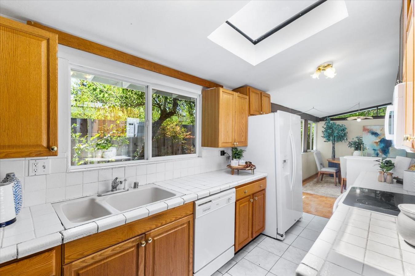 Novato, Marin, 94947, United States, 4 Bedrooms Bedrooms, ,2 BathroomsBathrooms,Residential,For Sale,1934129