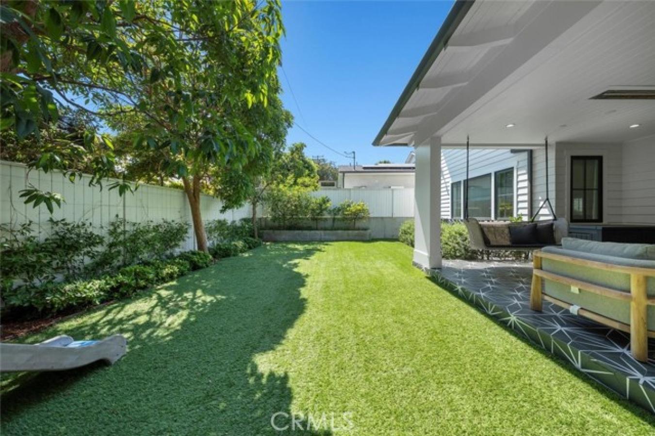 Manhattan Beach, Los Angeles, 90266, United States, 6 Bedrooms Bedrooms, ,6 BathroomsBathrooms,Residential,For Sale,1934127