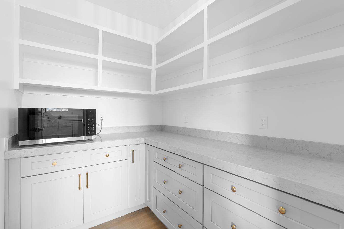 Saratoga Springs, Utah, 84045, United States, 5 Bedrooms Bedrooms, ,3 BathroomsBathrooms,Residential,For Sale,1934124