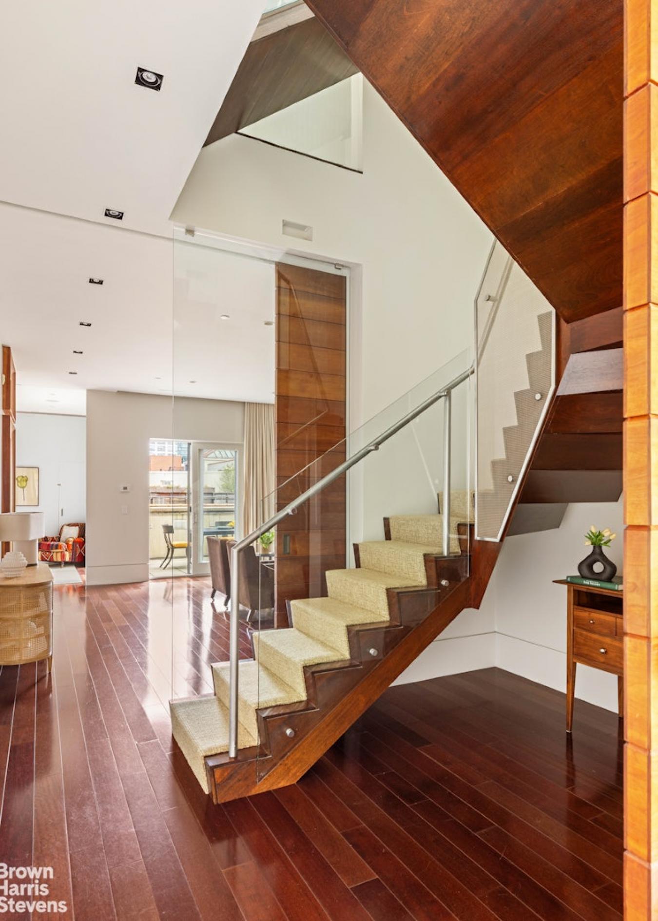 Cobble Hill, New York, 11201, United States, 5 Bedrooms Bedrooms, ,4 BathroomsBathrooms,Residential,For Sale,1934121