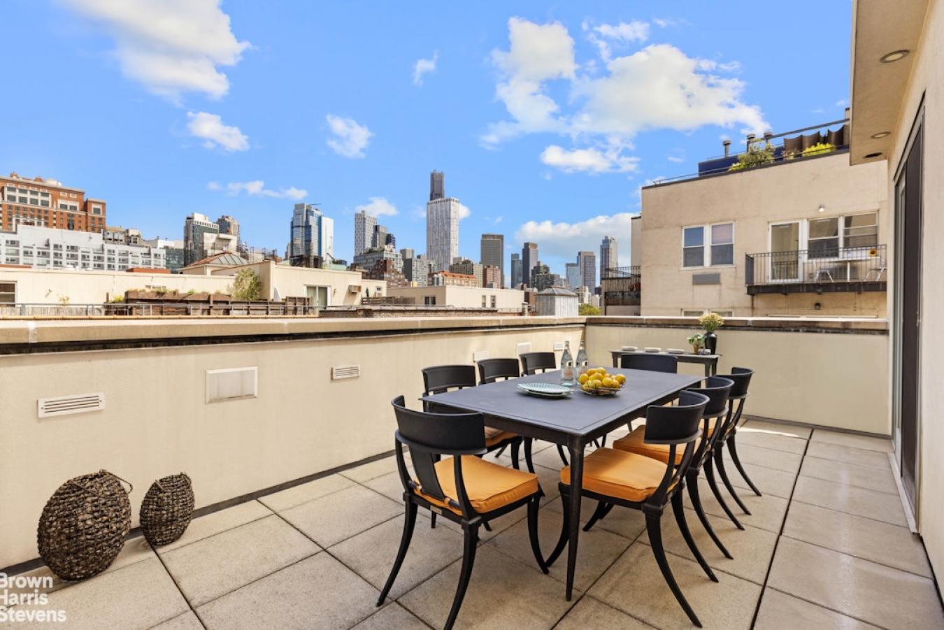 Cobble Hill, New York, 11201, United States, 5 Bedrooms Bedrooms, ,4 BathroomsBathrooms,Residential,For Sale,1934121