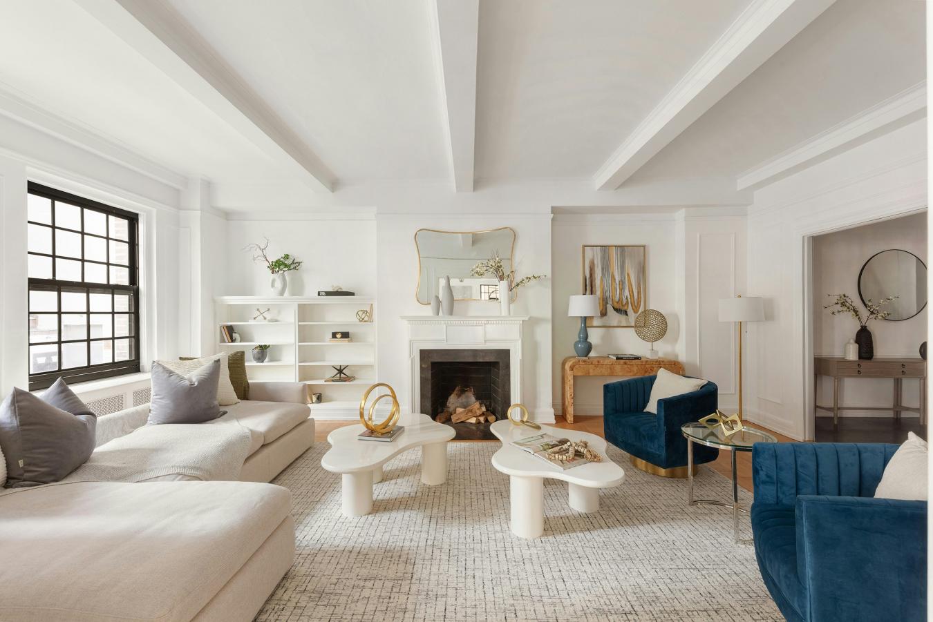 New York, New York, 10021, United States, 4 Bedrooms Bedrooms, ,2 BathroomsBathrooms,Residential,For Sale,1934120