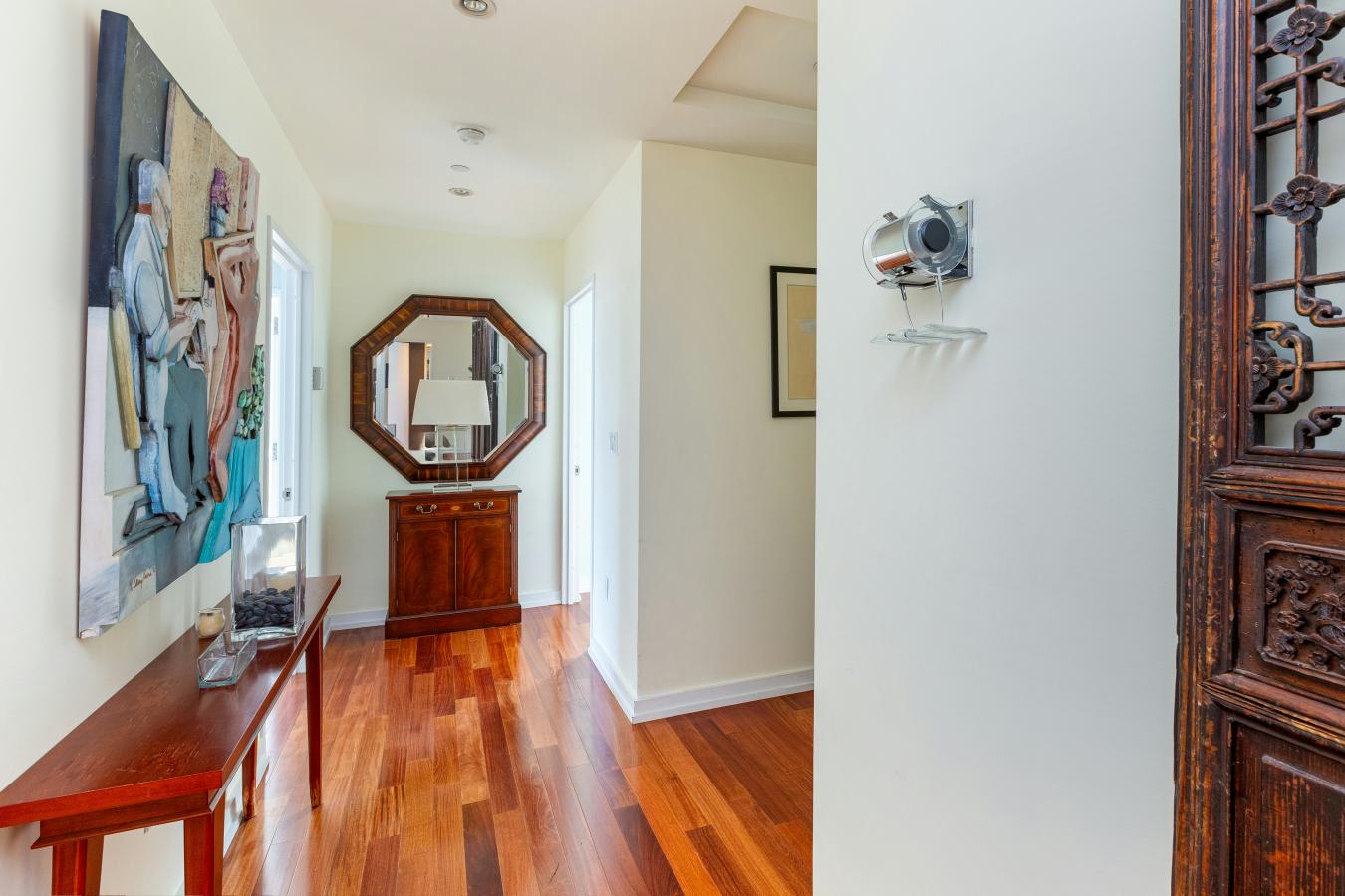 New York, New York, 10022, United States, 3 Bedrooms Bedrooms, ,4 BathroomsBathrooms,Residential,For Sale,1934119