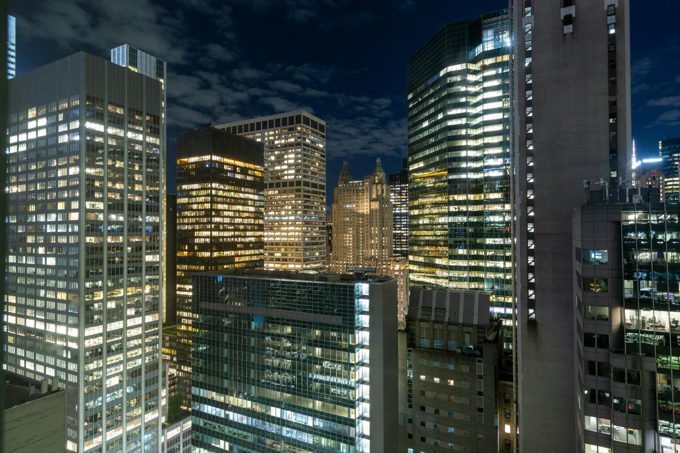 New York, New York, 10022, United States, 3 Bedrooms Bedrooms, ,4 BathroomsBathrooms,Residential,For Sale,1934119