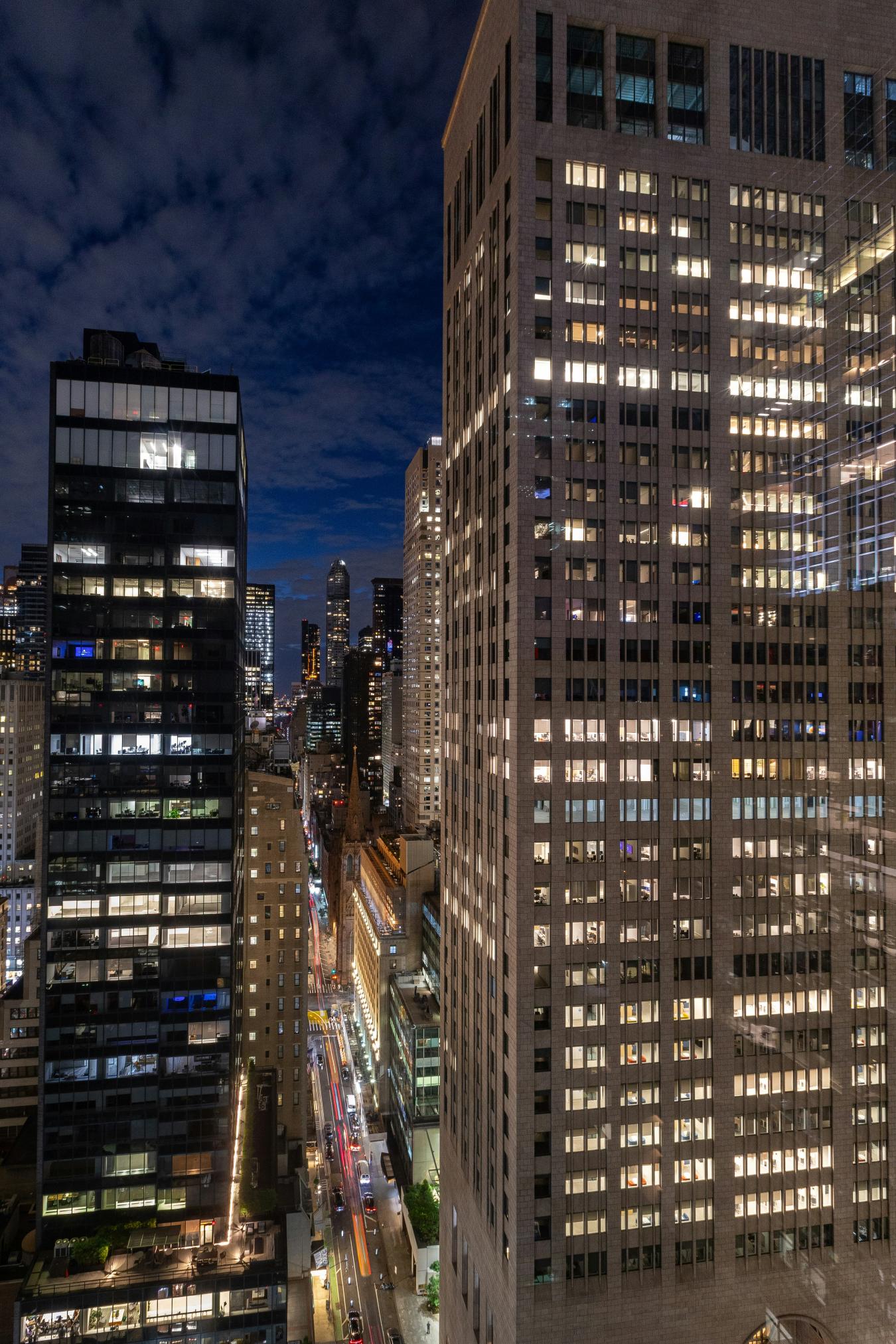 New York, New York, 10022, United States, 3 Bedrooms Bedrooms, ,4 BathroomsBathrooms,Residential,For Sale,1934119