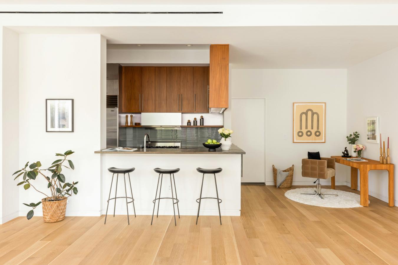 Cobble Hill, New York, 11201, United States, 3 Bedrooms Bedrooms, ,2 BathroomsBathrooms,Residential,For Sale,1934118
