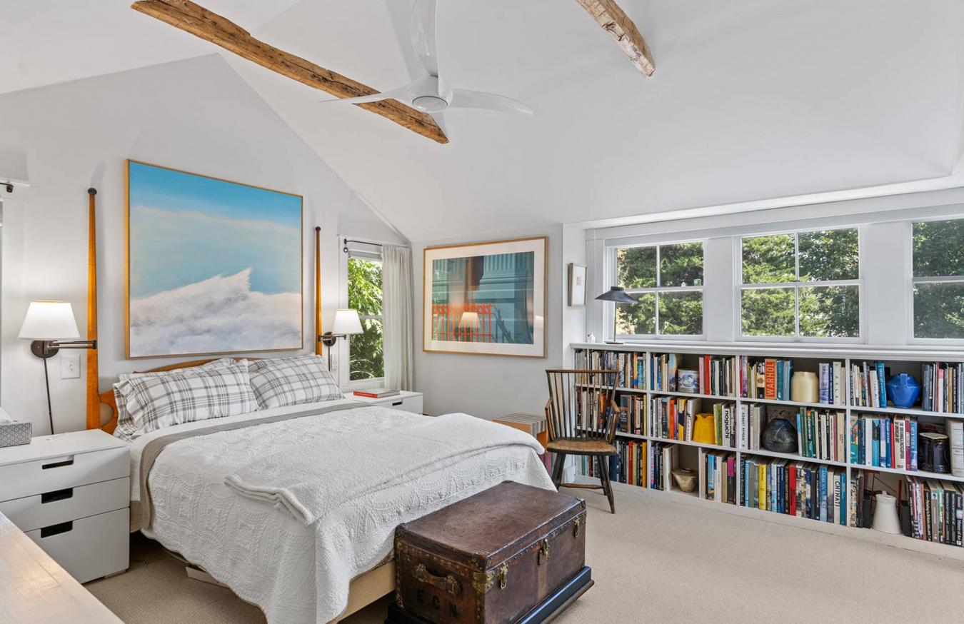 Village of Southampton, New York, 11968, United States, 3 Bedrooms Bedrooms, ,2 BathroomsBathrooms,Residential,For Sale,1934117