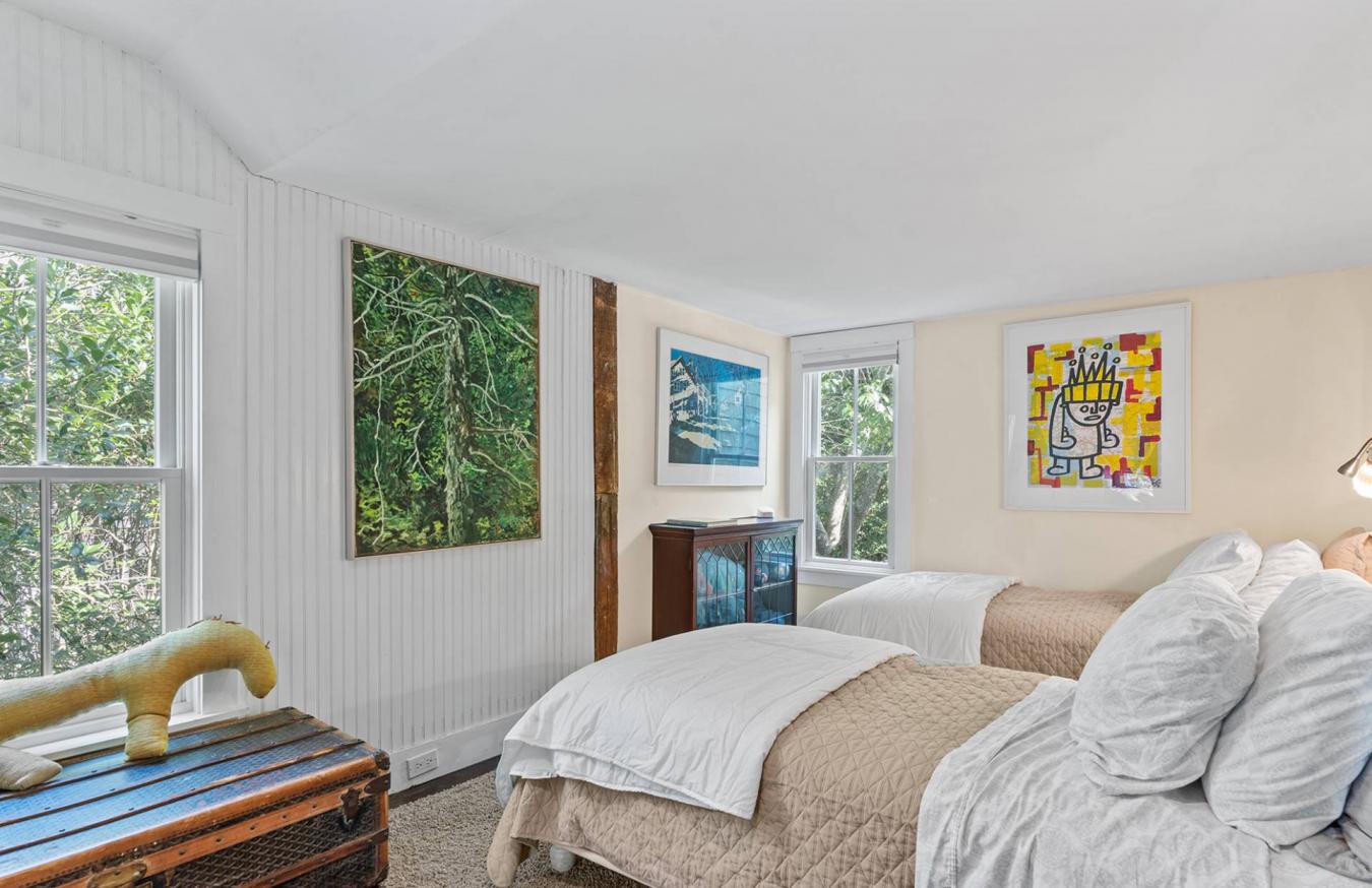 Village of Southampton, New York, 11968, United States, 3 Bedrooms Bedrooms, ,2 BathroomsBathrooms,Residential,For Sale,1934117