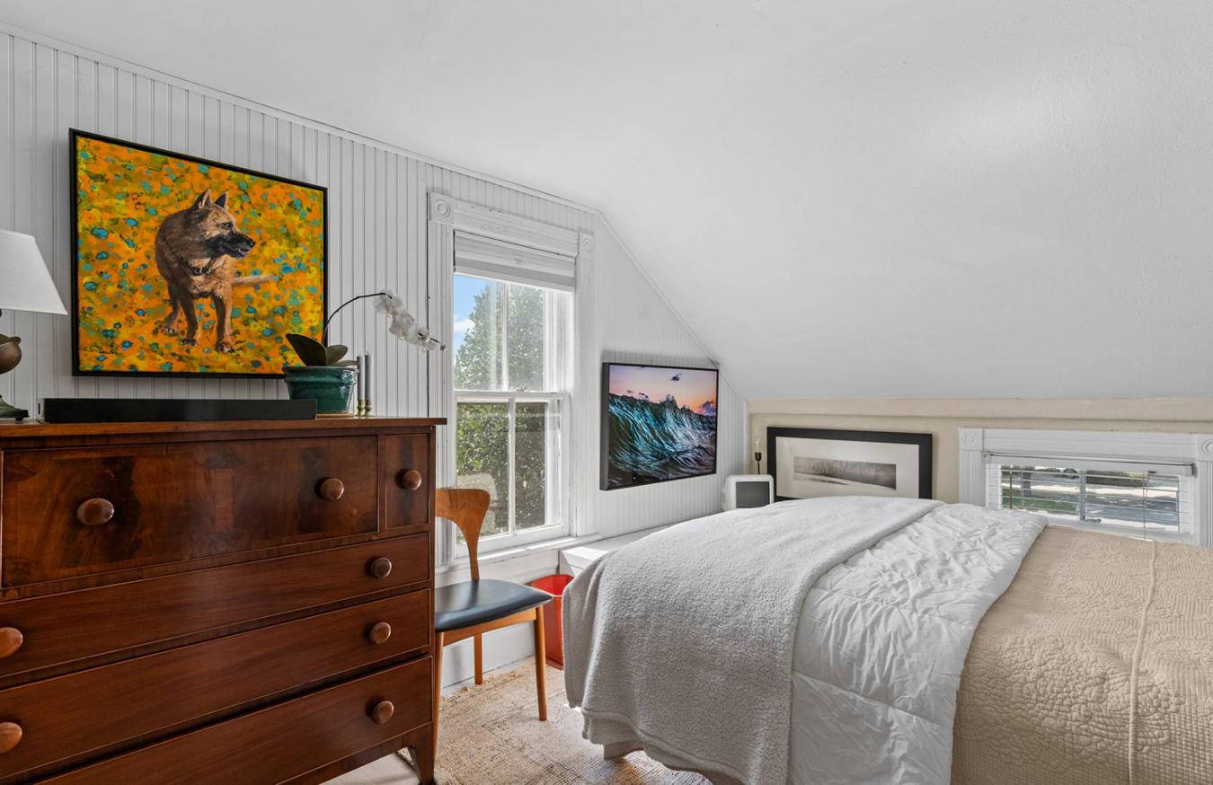 Village of Southampton, New York, 11968, United States, 3 Bedrooms Bedrooms, ,2 BathroomsBathrooms,Residential,For Sale,1934117