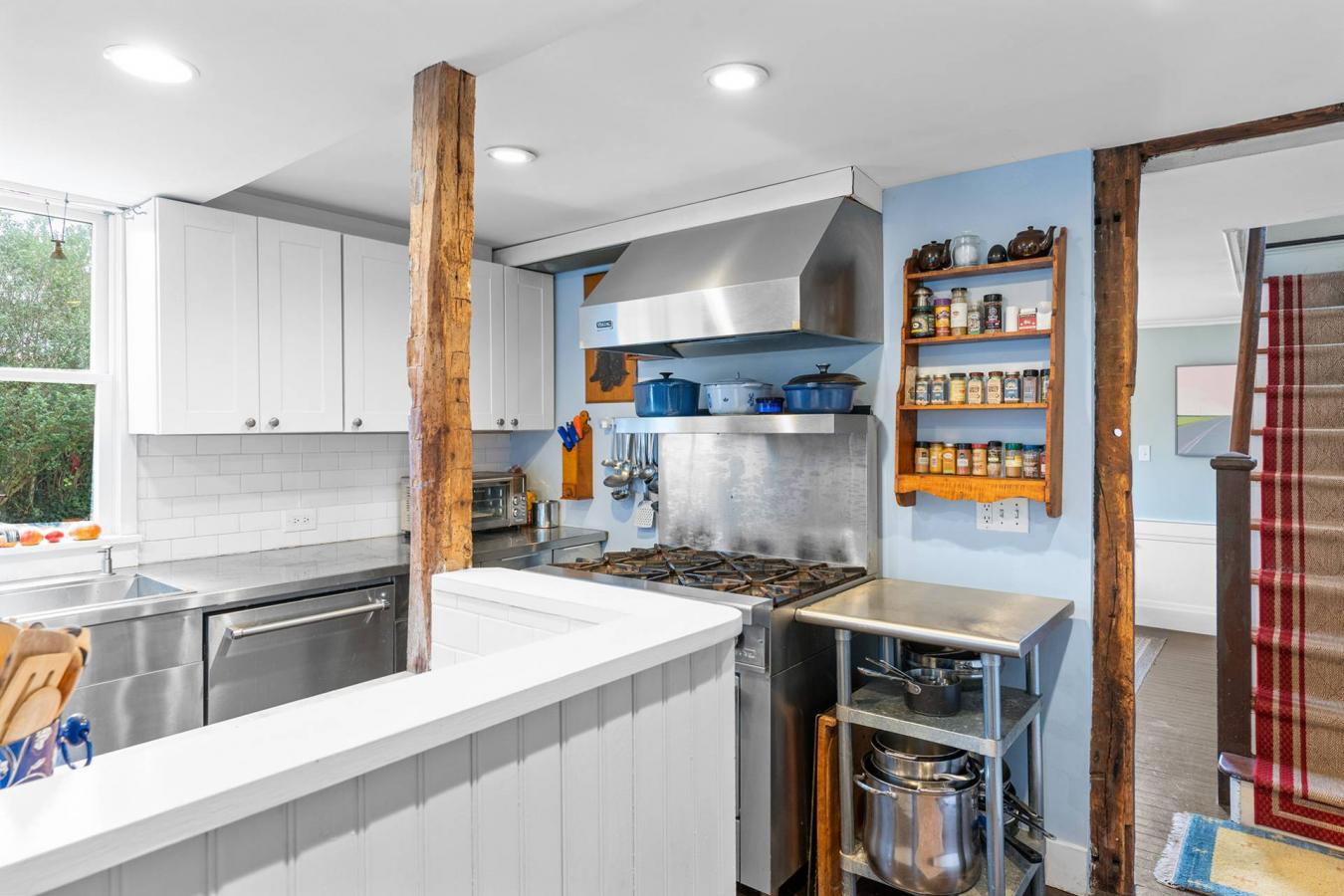 Village of Southampton, New York, 11968, United States, 3 Bedrooms Bedrooms, ,2 BathroomsBathrooms,Residential,For Sale,1934117