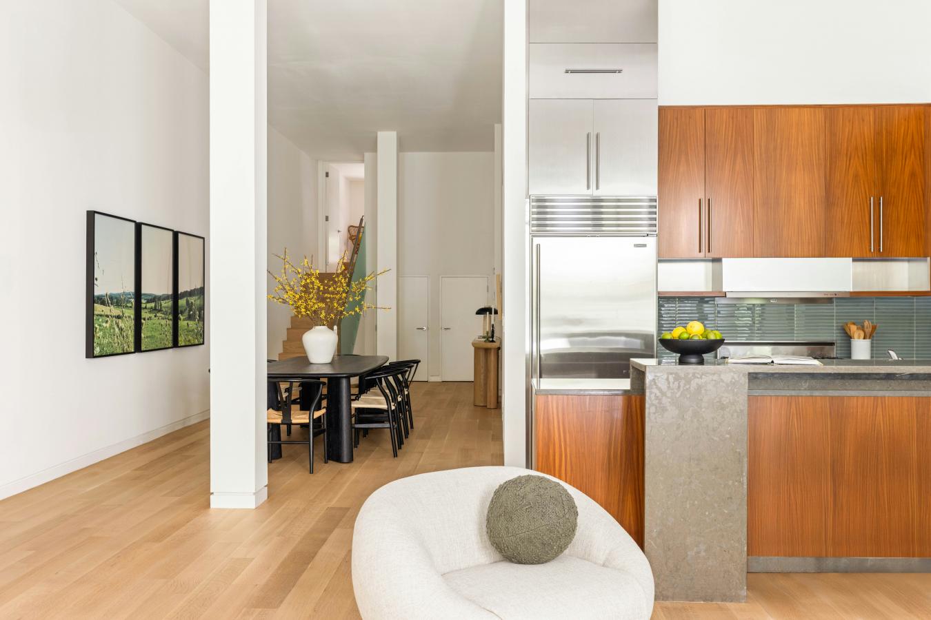 Cobble Hill, New York, 11201, United States, 2 Bedrooms Bedrooms, ,2 BathroomsBathrooms,Residential,For Sale,1934116