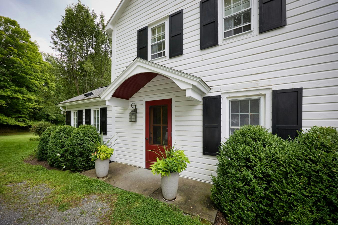 GHENT, New York, 12075, United States, 4 Bedrooms Bedrooms, ,3 BathroomsBathrooms,Residential,For Sale,1985819