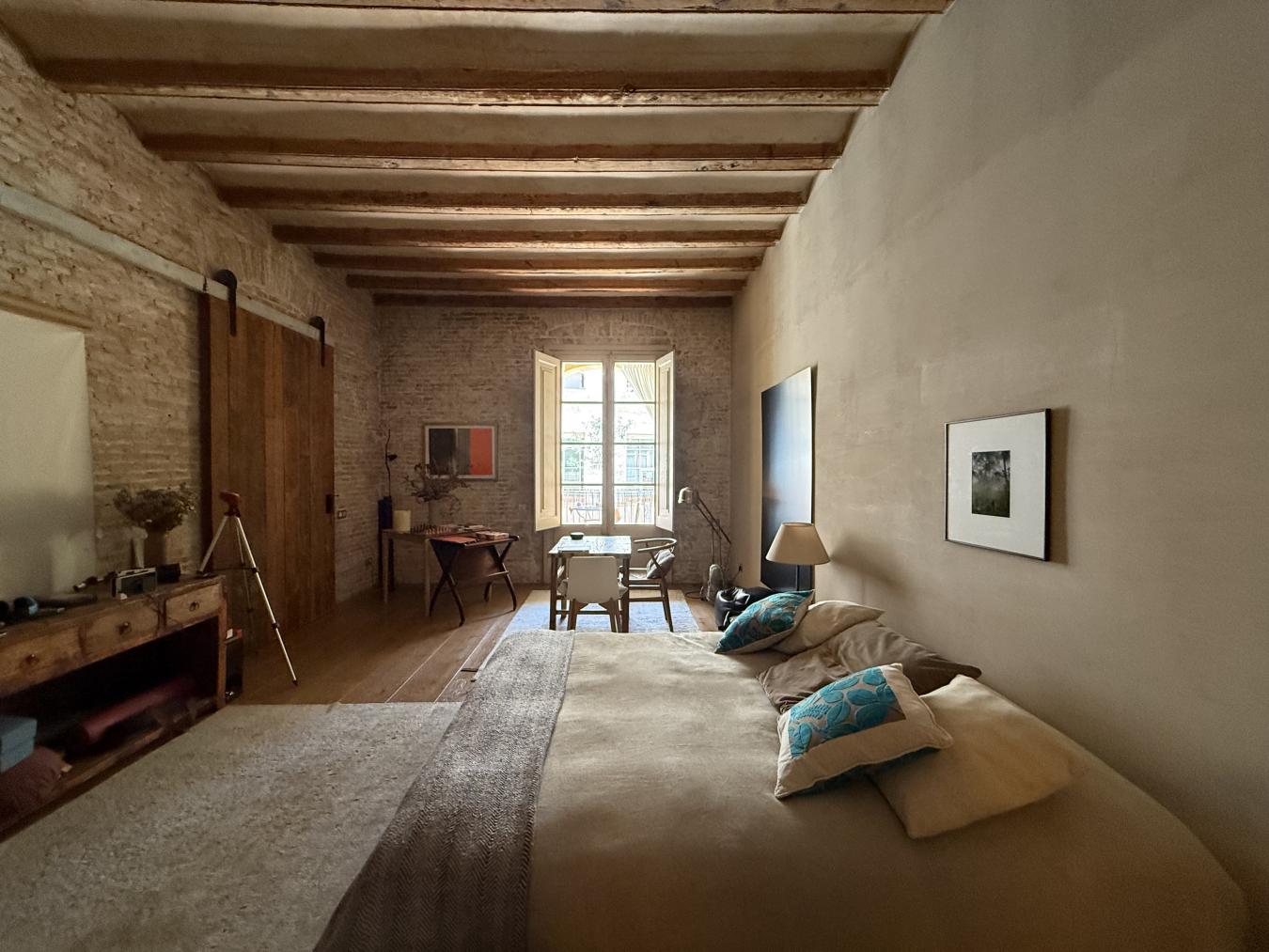 Barcelona, Catalunya, 08001, Spain, ,5 BathroomsBathrooms,Residential,For Sale,1934105