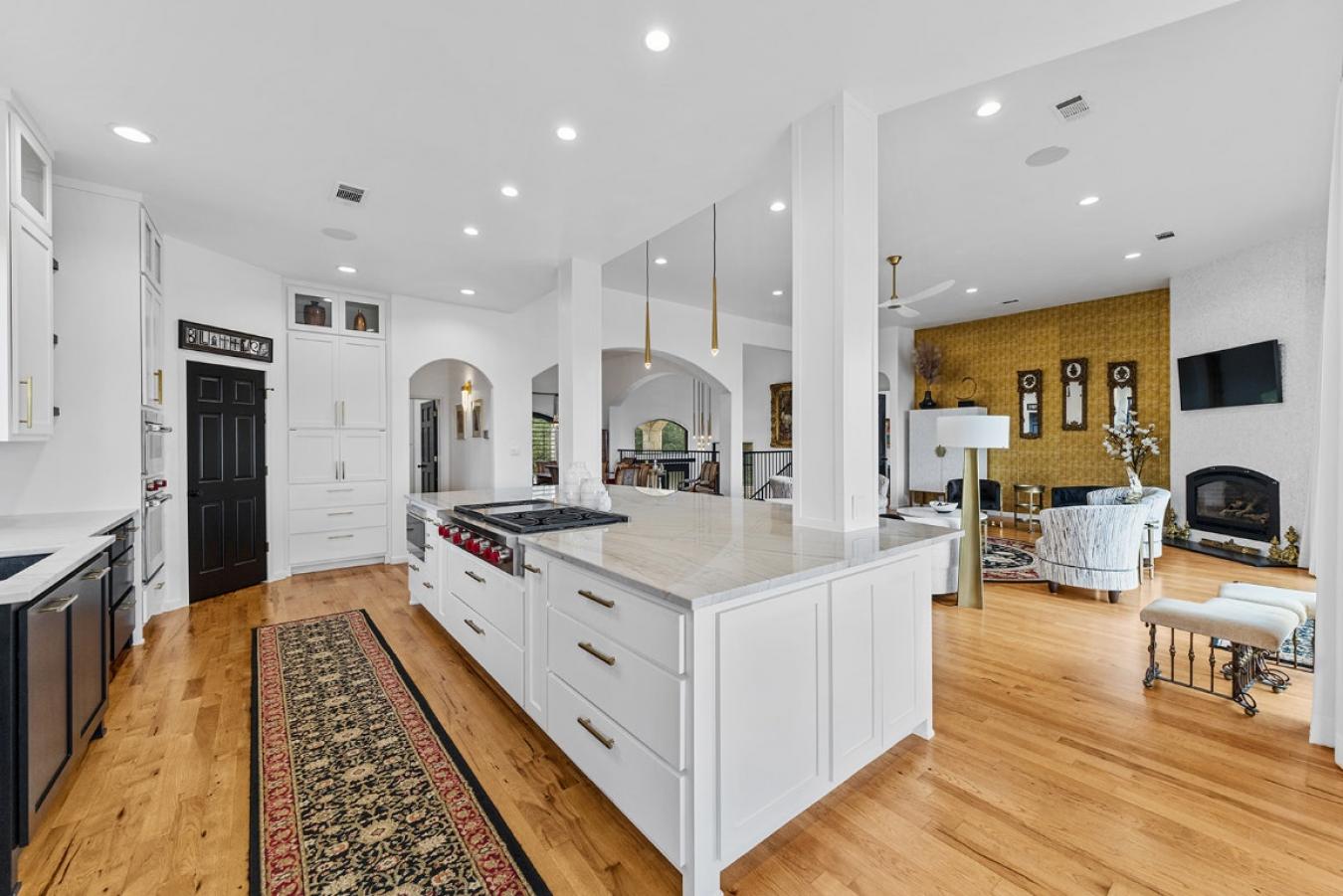 Spicewood, Travis, 78669, United States, 4 Bedrooms Bedrooms, ,3 BathroomsBathrooms,Residential,For Sale,1936027