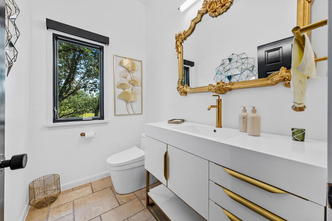 Spicewood, Travis, 78669, United States, 4 Bedrooms Bedrooms, ,3 BathroomsBathrooms,Residential,For Sale,1936027