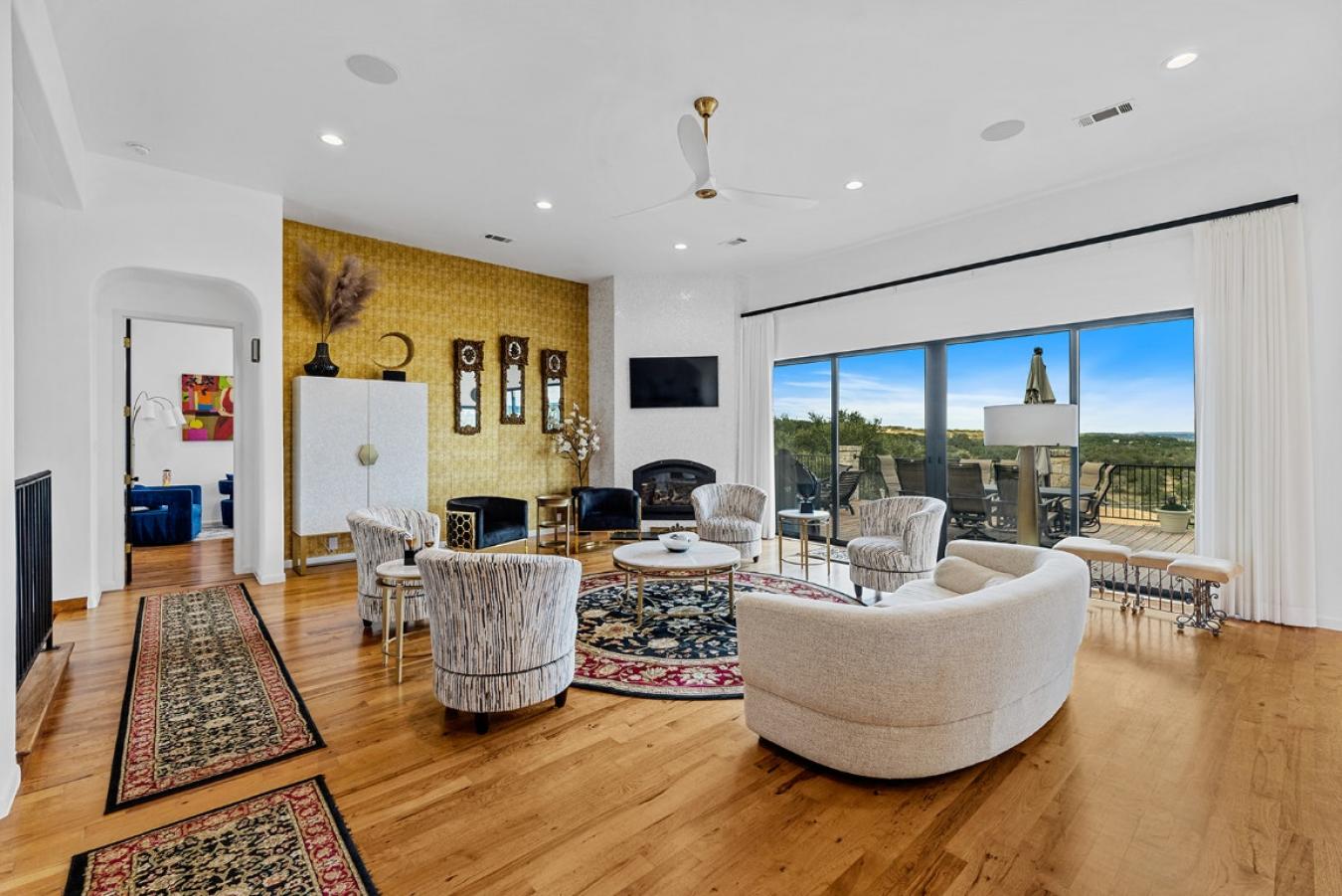 Spicewood, Travis, 78669, United States, 4 Bedrooms Bedrooms, ,3 BathroomsBathrooms,Residential,For Sale,1936027