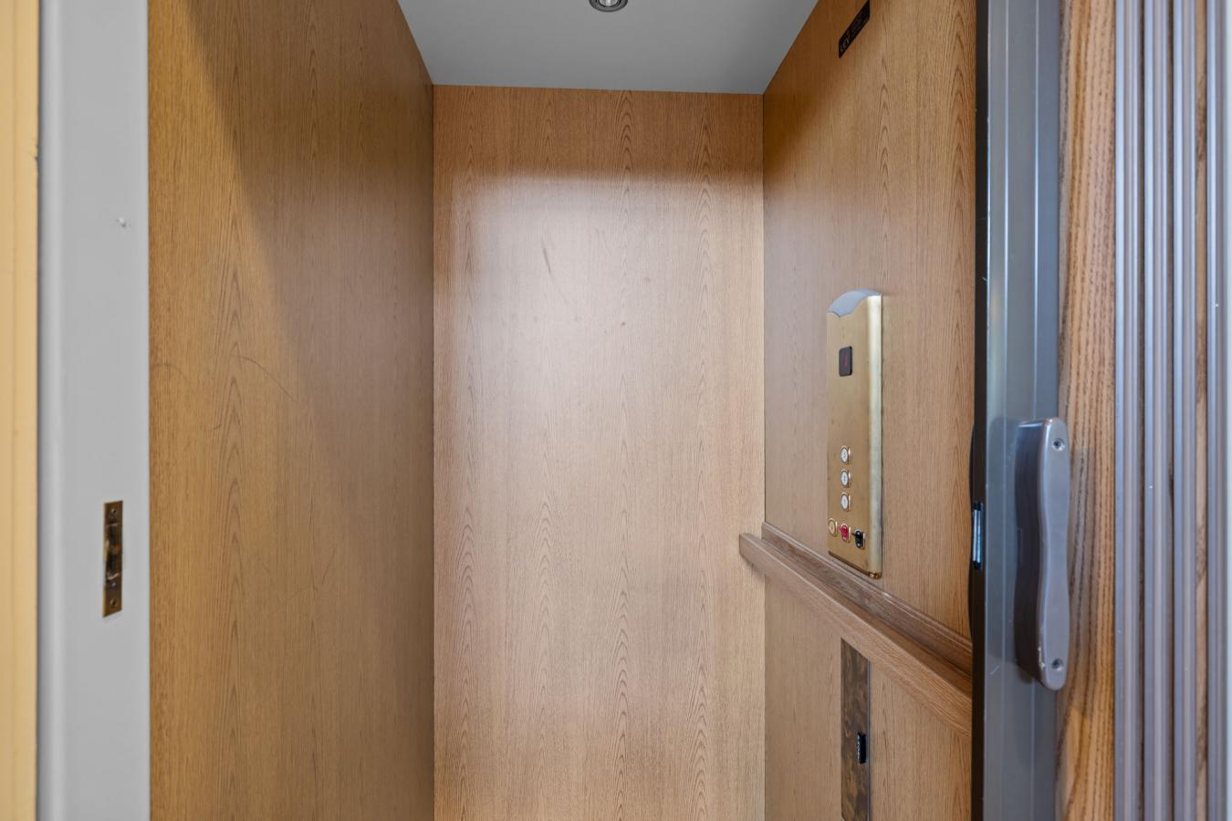 Raleigh, North Carolina, 27614, United States, 5 Bedrooms Bedrooms, ,6 BathroomsBathrooms,Residential,For Sale,1936028