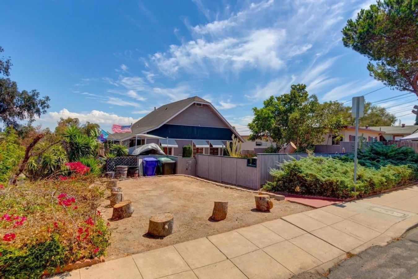 San Diego, San Diego, 92104, United States, 3 Bedrooms Bedrooms, ,6 BathroomsBathrooms,Residential,For Sale,1936024