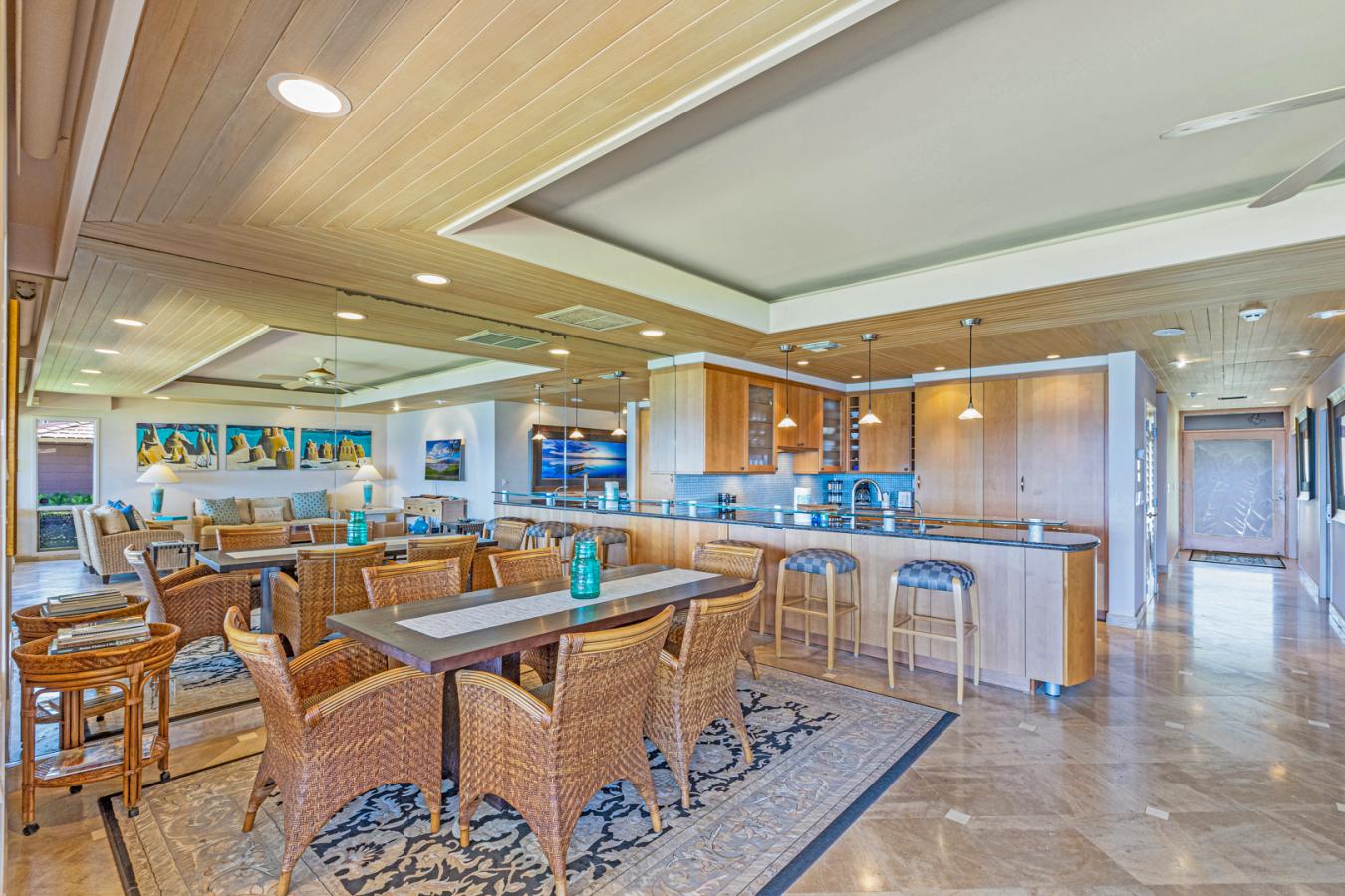 Lahaina, USA, 96761, United States, 2 Bedrooms Bedrooms, ,2 BathroomsBathrooms,Residential,For Sale,1936323