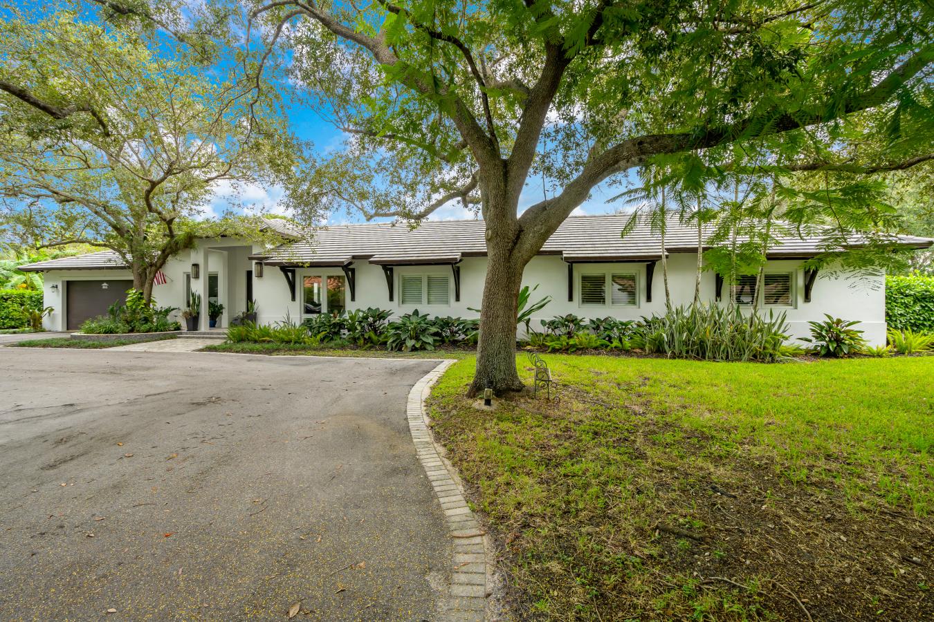 MIAMI, MIAMI DADE, 33176, United States, 5 Bedrooms Bedrooms, ,3 BathroomsBathrooms,Residential,For Sale,1936023