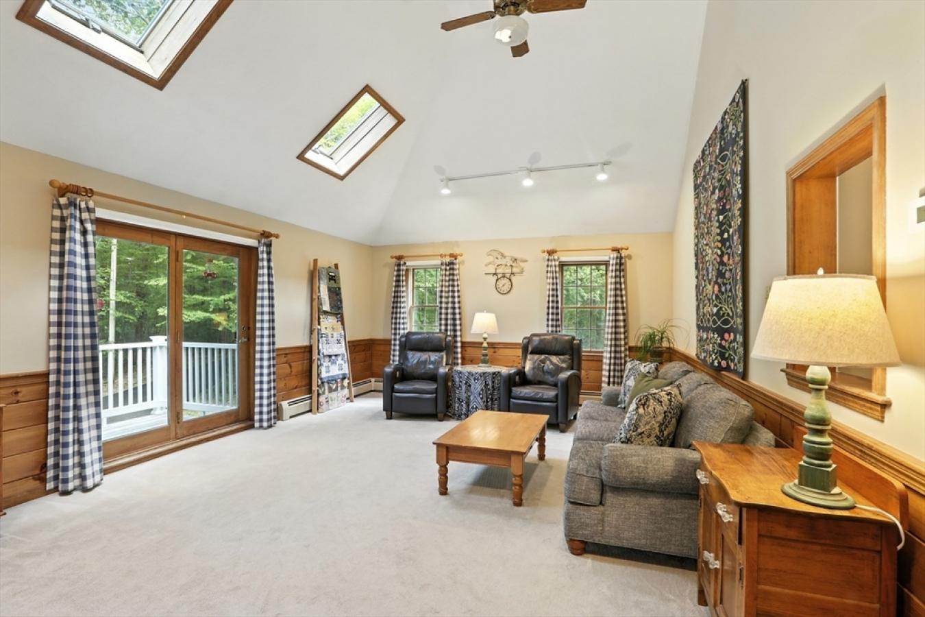 Pepperell, Middlesex, 01463, United States, 3 Bedrooms Bedrooms, ,2 BathroomsBathrooms,Residential,For Sale,1936020