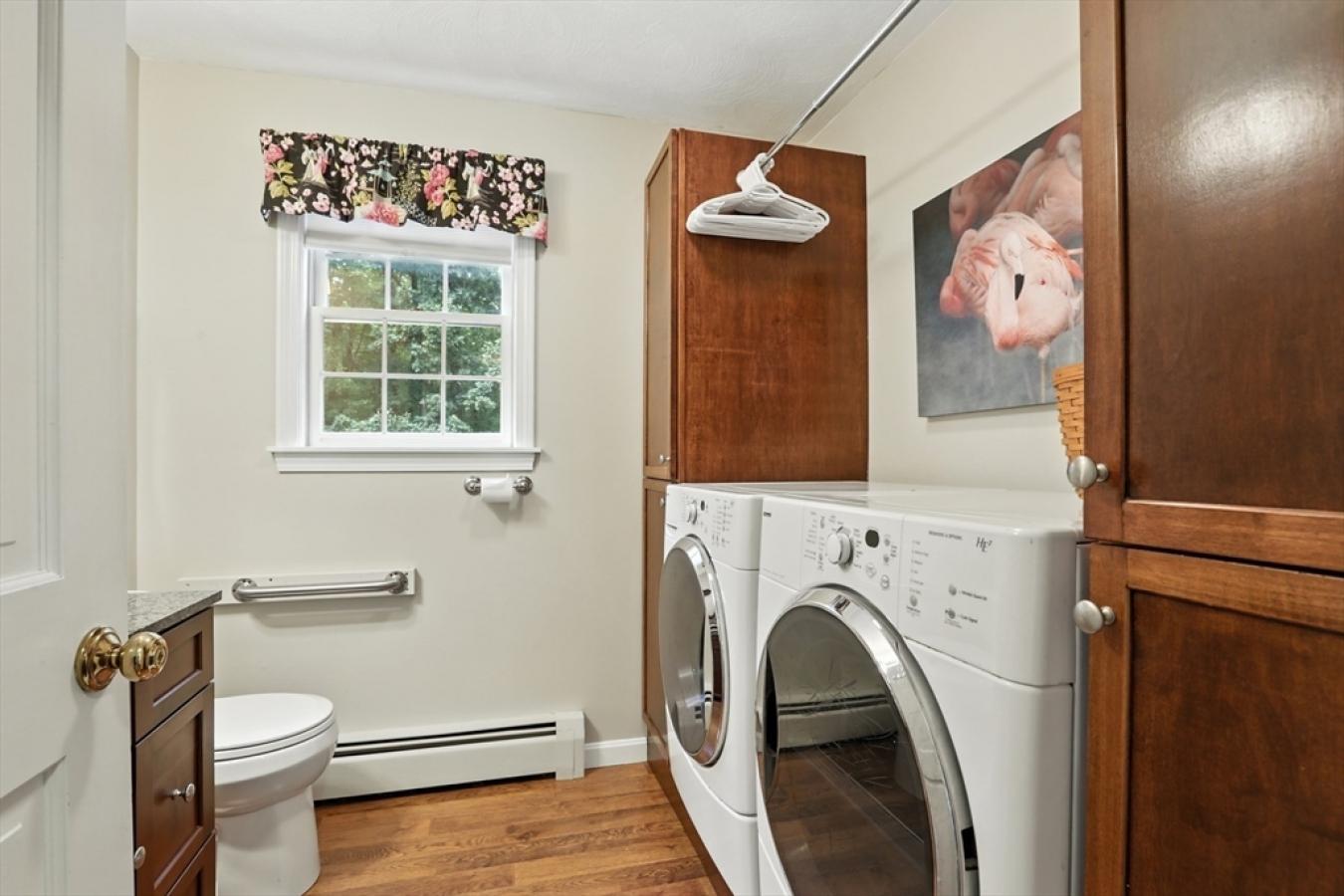 Pepperell, Middlesex, 01463, United States, 3 Bedrooms Bedrooms, ,2 BathroomsBathrooms,Residential,For Sale,1936020