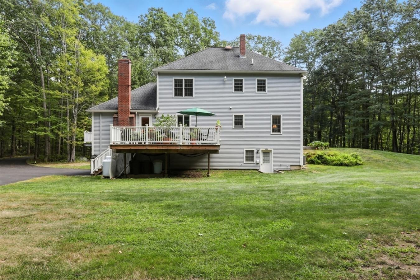 Pepperell, Middlesex, 01463, United States, 3 Bedrooms Bedrooms, ,2 BathroomsBathrooms,Residential,For Sale,1936020