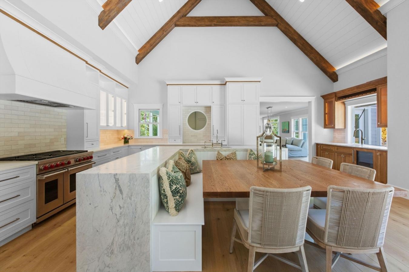 Chatham, Barnstable, 02659, United States, 6 Bedrooms Bedrooms, ,5 BathroomsBathrooms,Residential,For Sale,1936018