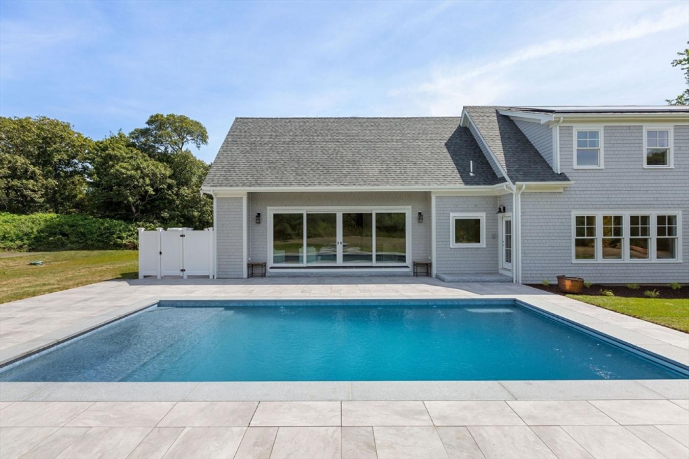 Chatham, Barnstable, 02659, United States, 6 Bedrooms Bedrooms, ,5 BathroomsBathrooms,Residential,For Sale,1936018