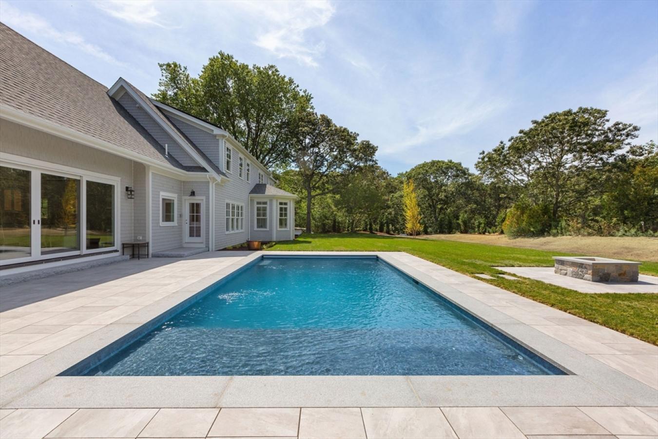 Chatham, Barnstable, 02659, United States, 6 Bedrooms Bedrooms, ,5 BathroomsBathrooms,Residential,For Sale,1936018