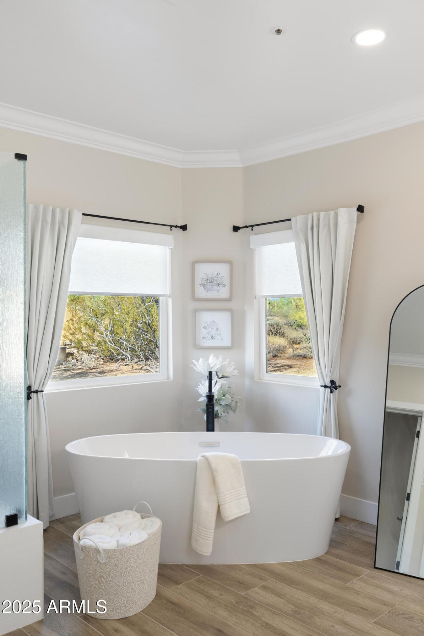 Scottsdale, Maricopa, 85266, United States, 4 Bedrooms Bedrooms, ,2 BathroomsBathrooms,Residential,For Sale,1936016