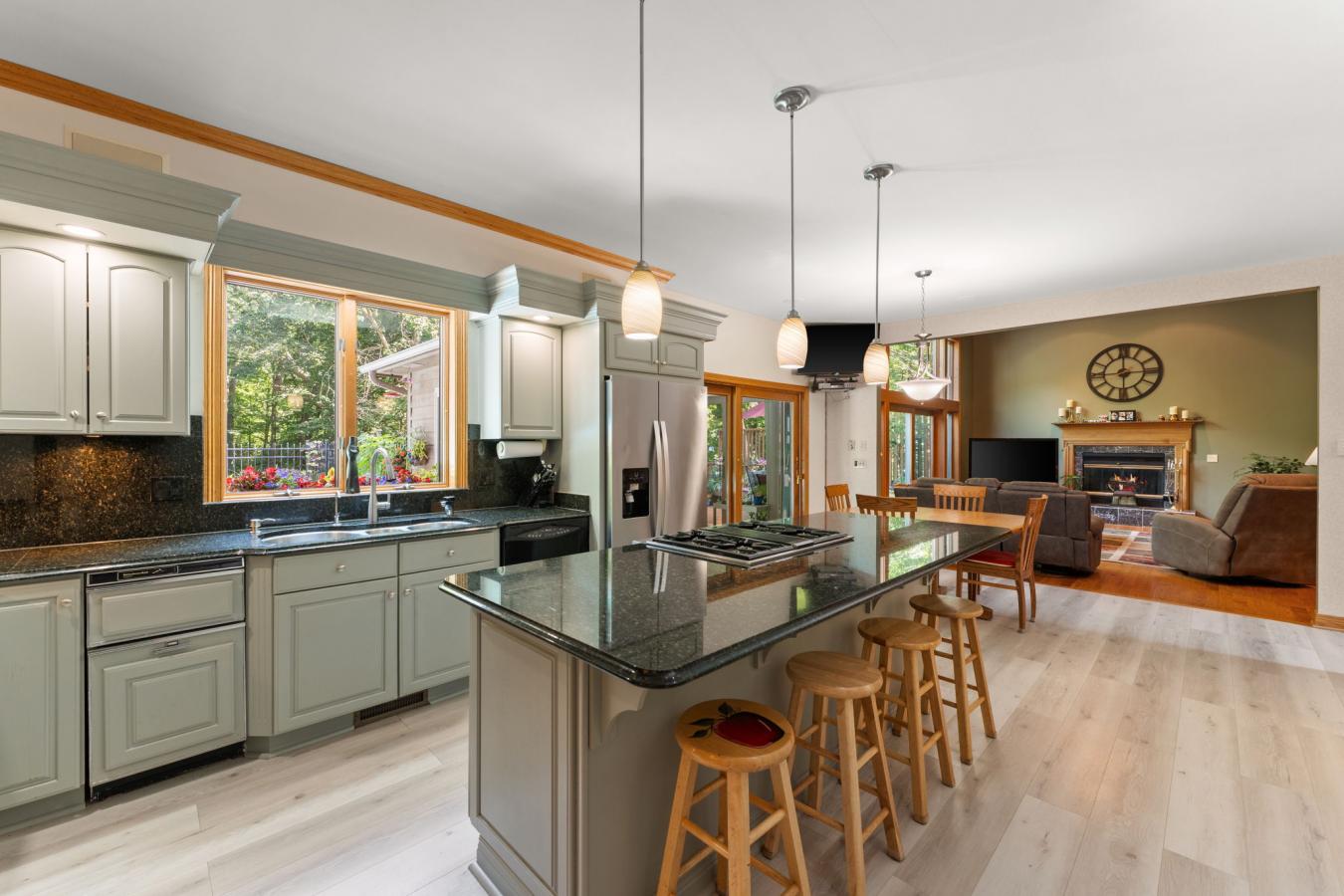 Westville, Porter, 46391, United States, 6 Bedrooms Bedrooms, ,5 BathroomsBathrooms,Residential,For Sale,1936014