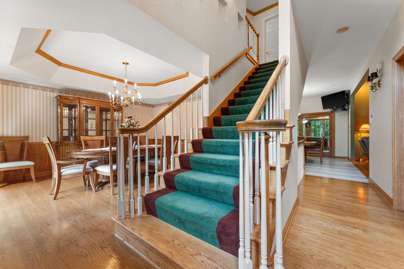 Westville, Porter, 46391, United States, 6 Bedrooms Bedrooms, ,5 BathroomsBathrooms,Residential,For Sale,1936014