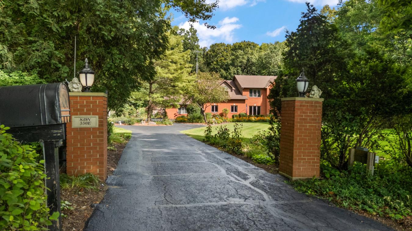 Westville, Porter, 46391, United States, 6 Bedrooms Bedrooms, ,5 BathroomsBathrooms,Residential,For Sale,1936014