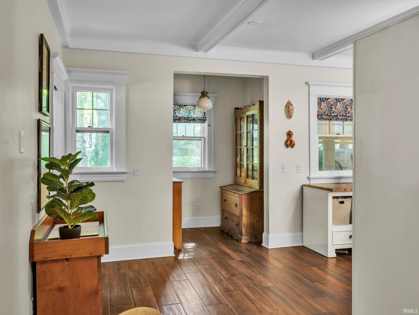 Fort Wayne, Allen, 46802, United States, 6 Bedrooms Bedrooms, ,5 BathroomsBathrooms,Residential,For Sale,1936318