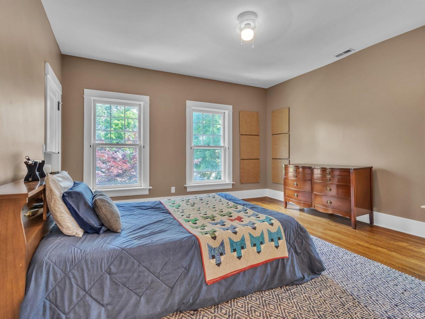 Fort Wayne, Allen, 46802, United States, 6 Bedrooms Bedrooms, ,5 BathroomsBathrooms,Residential,For Sale,1936318