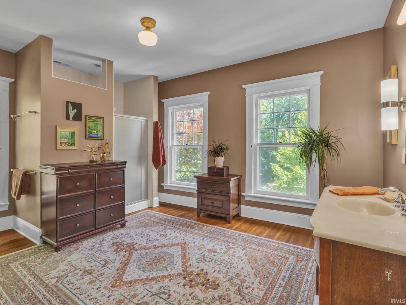 Fort Wayne, Allen, 46802, United States, 6 Bedrooms Bedrooms, ,5 BathroomsBathrooms,Residential,For Sale,1936318