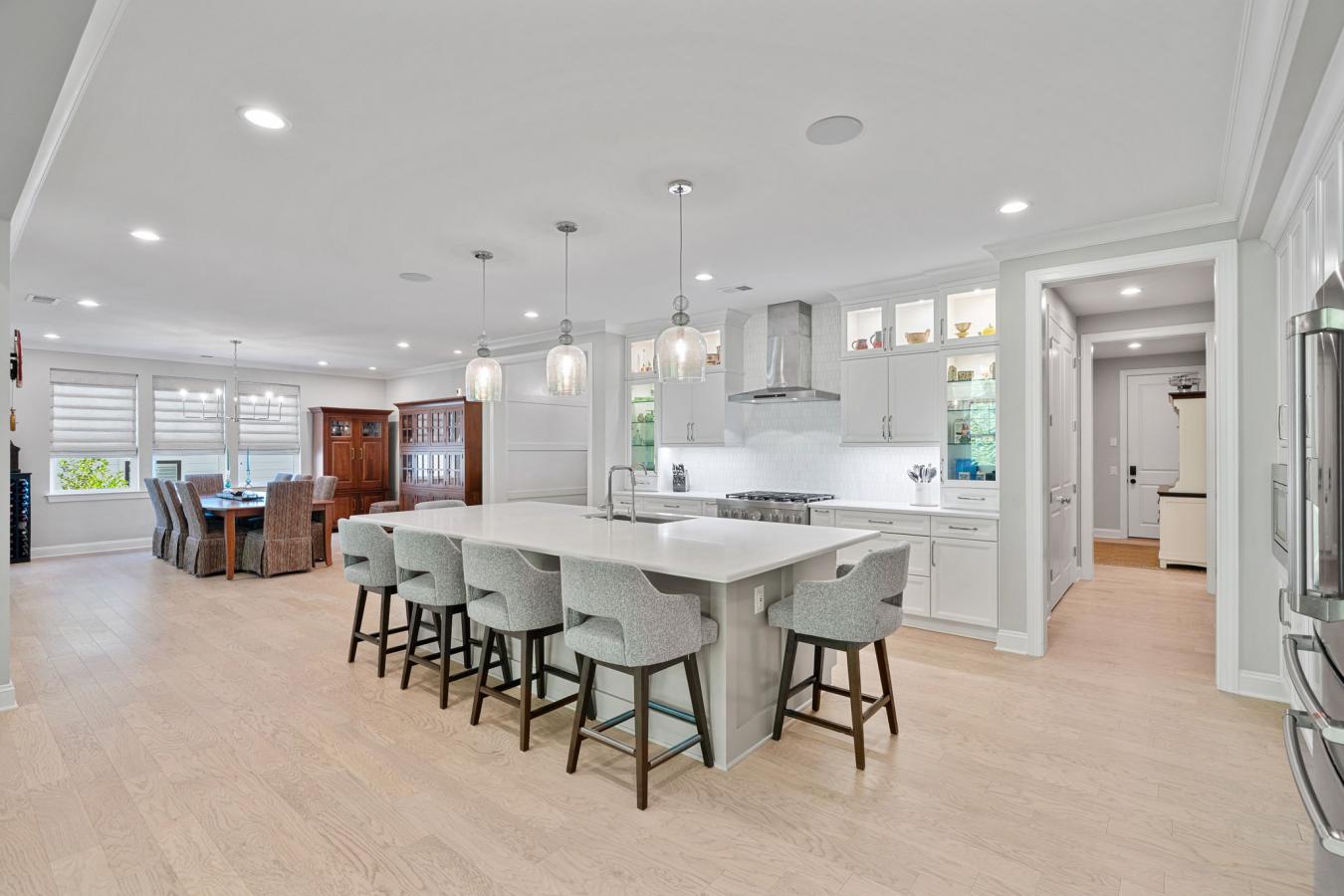 Huntersville, Mecklenburs, 28078, United States, 4 Bedrooms Bedrooms, ,3 BathroomsBathrooms,Residential,For Sale,1936316