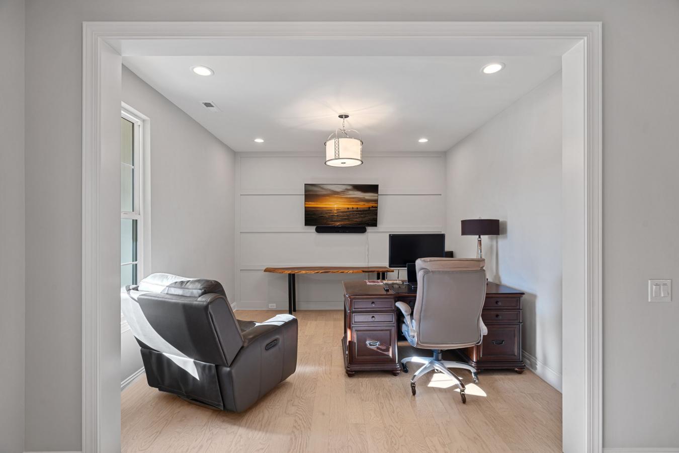 Huntersville, Mecklenburs, 28078, United States, 4 Bedrooms Bedrooms, ,3 BathroomsBathrooms,Residential,For Sale,1936316