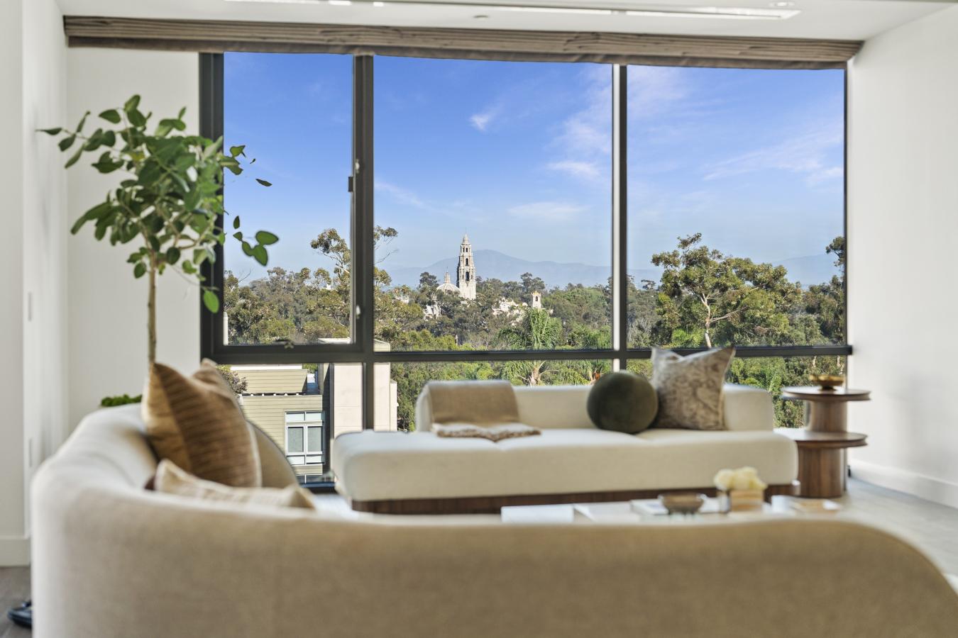 San Diego, San Diego, 92103, United States, 2 Bedrooms Bedrooms, ,2 BathroomsBathrooms,Residential,For Sale,1936315