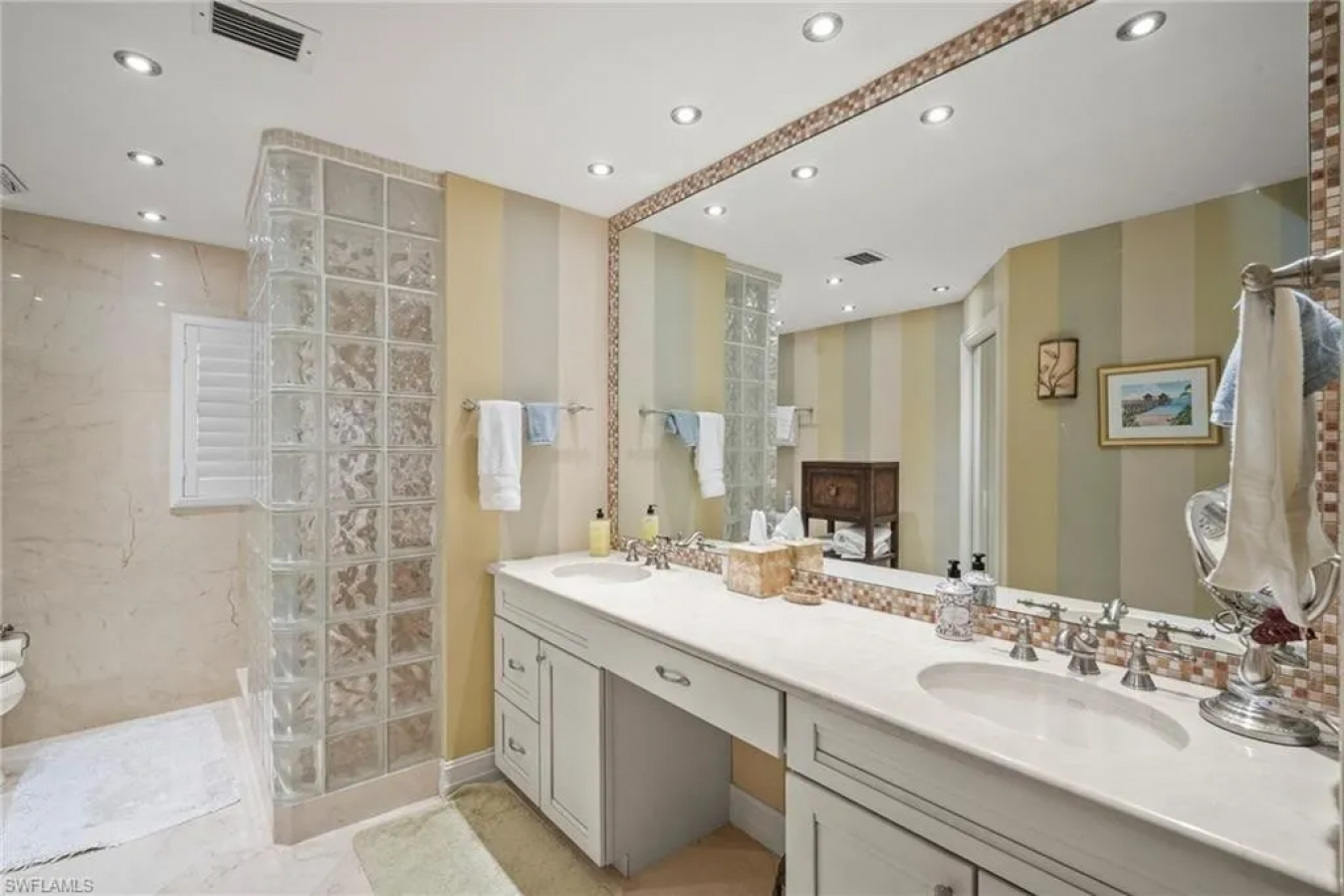 Naples, Florida, 34108, United States, 2 Bedrooms Bedrooms, ,2 BathroomsBathrooms,Residential,For Sale,1936013