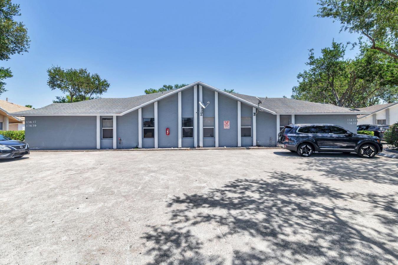 Wellington, Florida, 33414, United States, ,Residential,For Sale,1936308