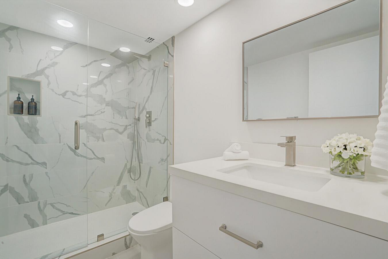 Palm Beach, Florida, 33480, United States, 2 Bedrooms Bedrooms, ,2 BathroomsBathrooms,Residential,For Sale,1936300