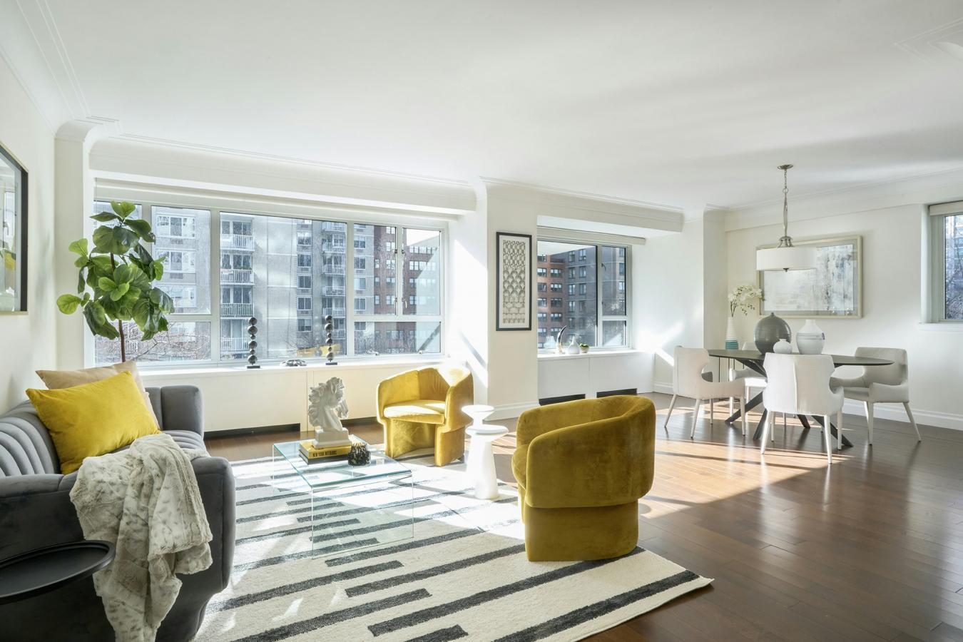 New York, New York, 10065, United States, 2 Bedrooms Bedrooms, ,2 BathroomsBathrooms,Residential,For Sale,1936557