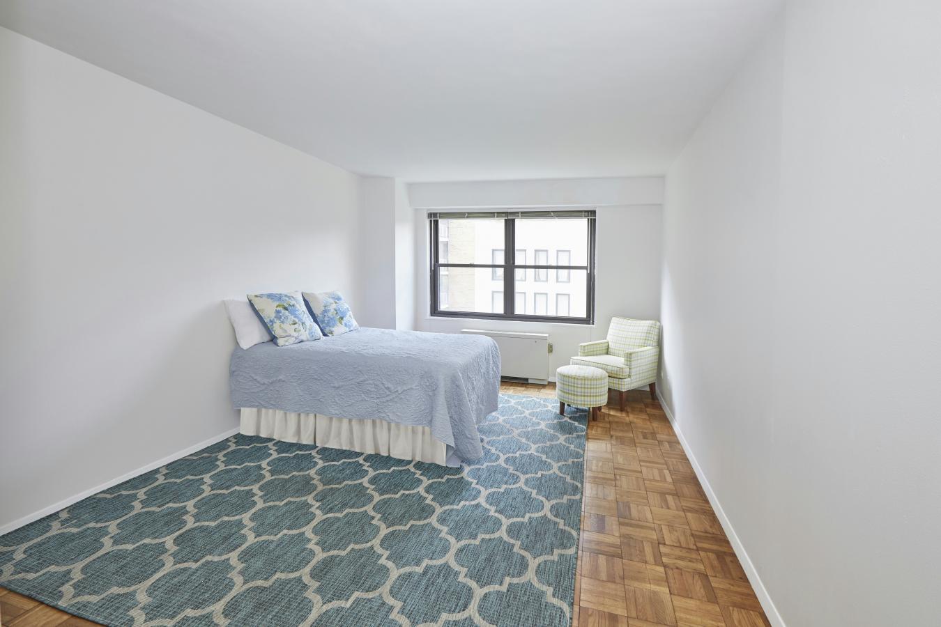 New York, New York, 10028, United States, 4 Bedrooms Bedrooms, ,4 BathroomsBathrooms,Residential,For Sale,1936559