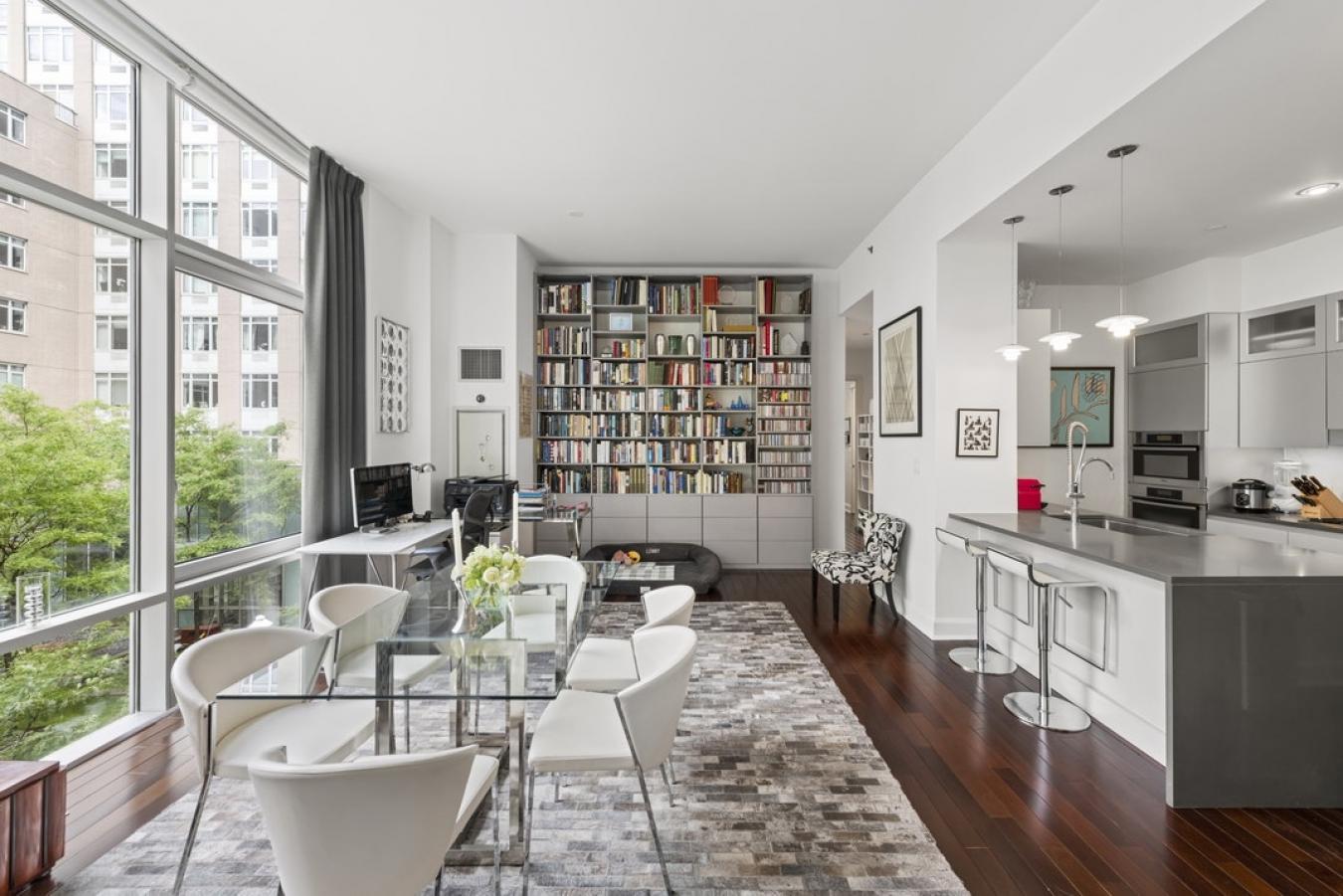 New York, New York, 10023, United States, 2 Bedrooms Bedrooms, ,2 BathroomsBathrooms,Residential,For Sale,1936556
